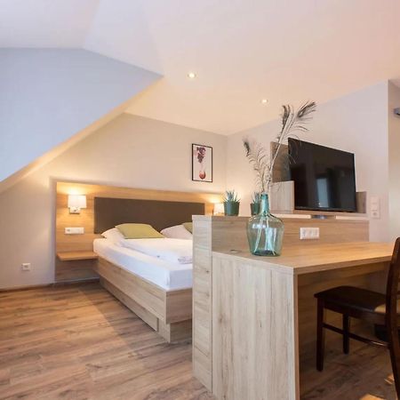 Appartements 'In Vino Veritas' Haslach im Kinzigtal Buitenkant foto