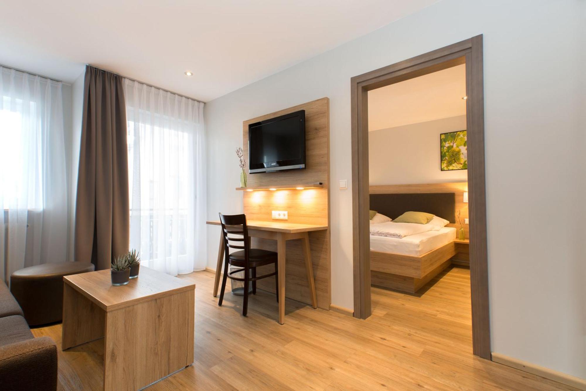 Appartements 'In Vino Veritas' Haslach im Kinzigtal Buitenkant foto